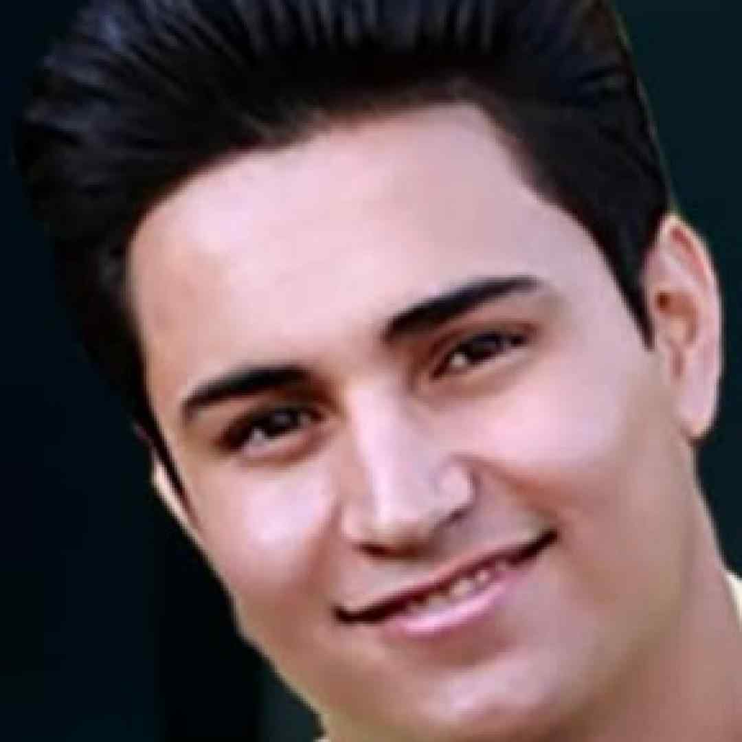 علی یگانه چشم‌ خمار