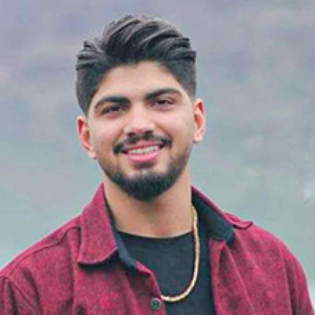 امیر فضلی دست خوش