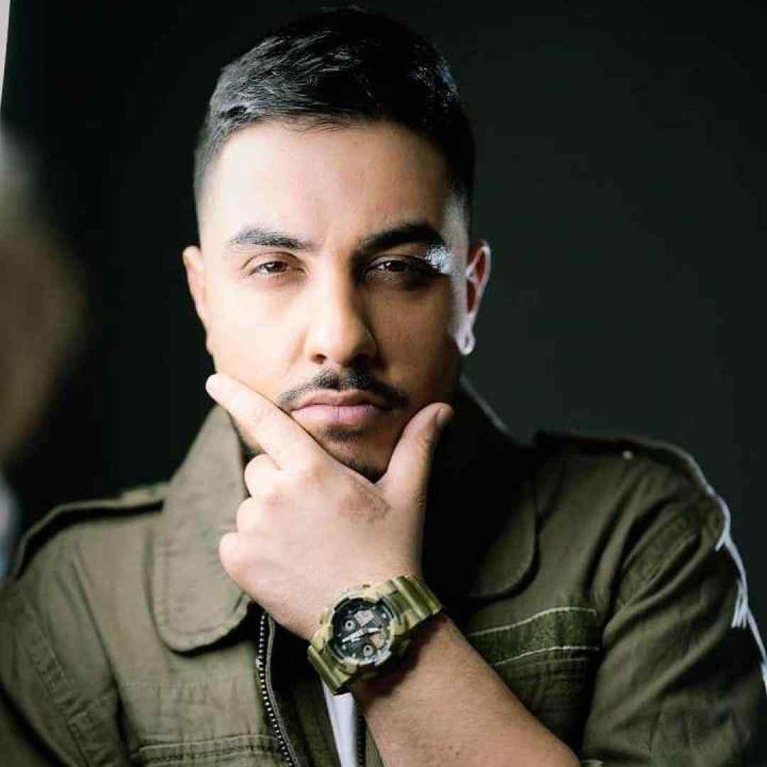 آرون افشار بذار همه دنیا بدونن