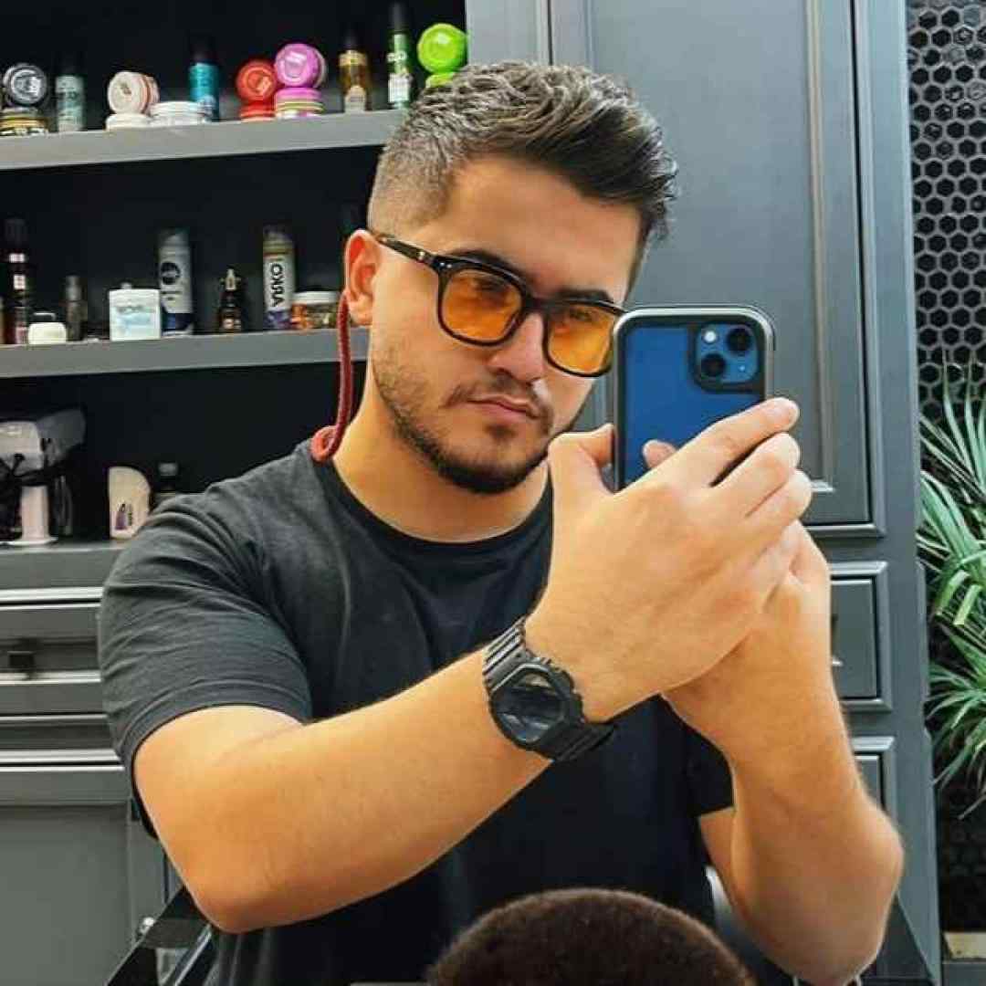 عرشیاس بیا تو بغل خودم هوا سرده