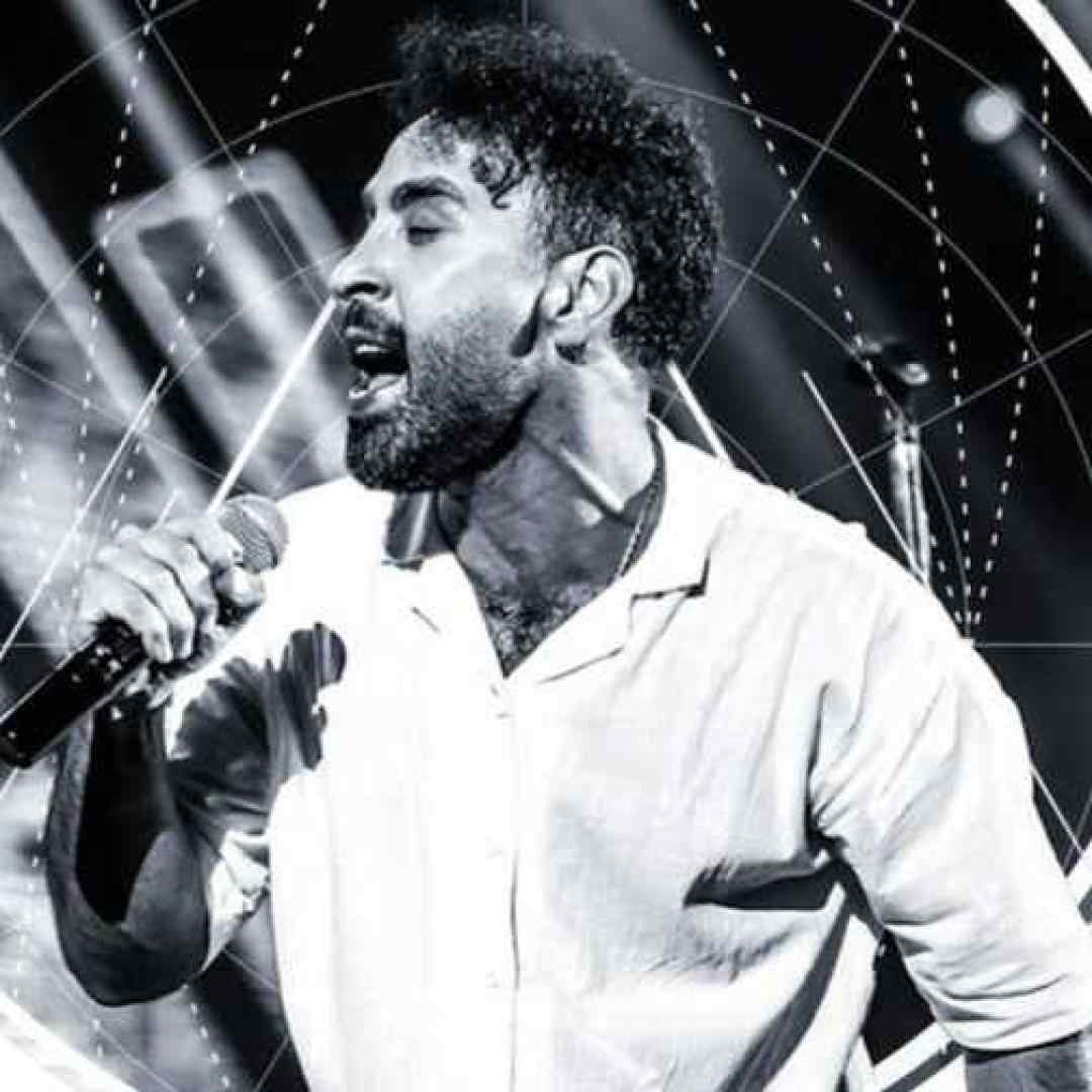 احمد سلو بین این همه آدم توی این عالم یه نفر میشه