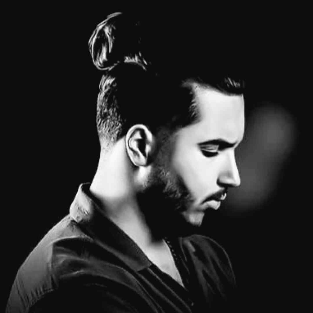 ققنوس چه آرزوهایی که واسه تو داشتم نه میشه بهترین هارو