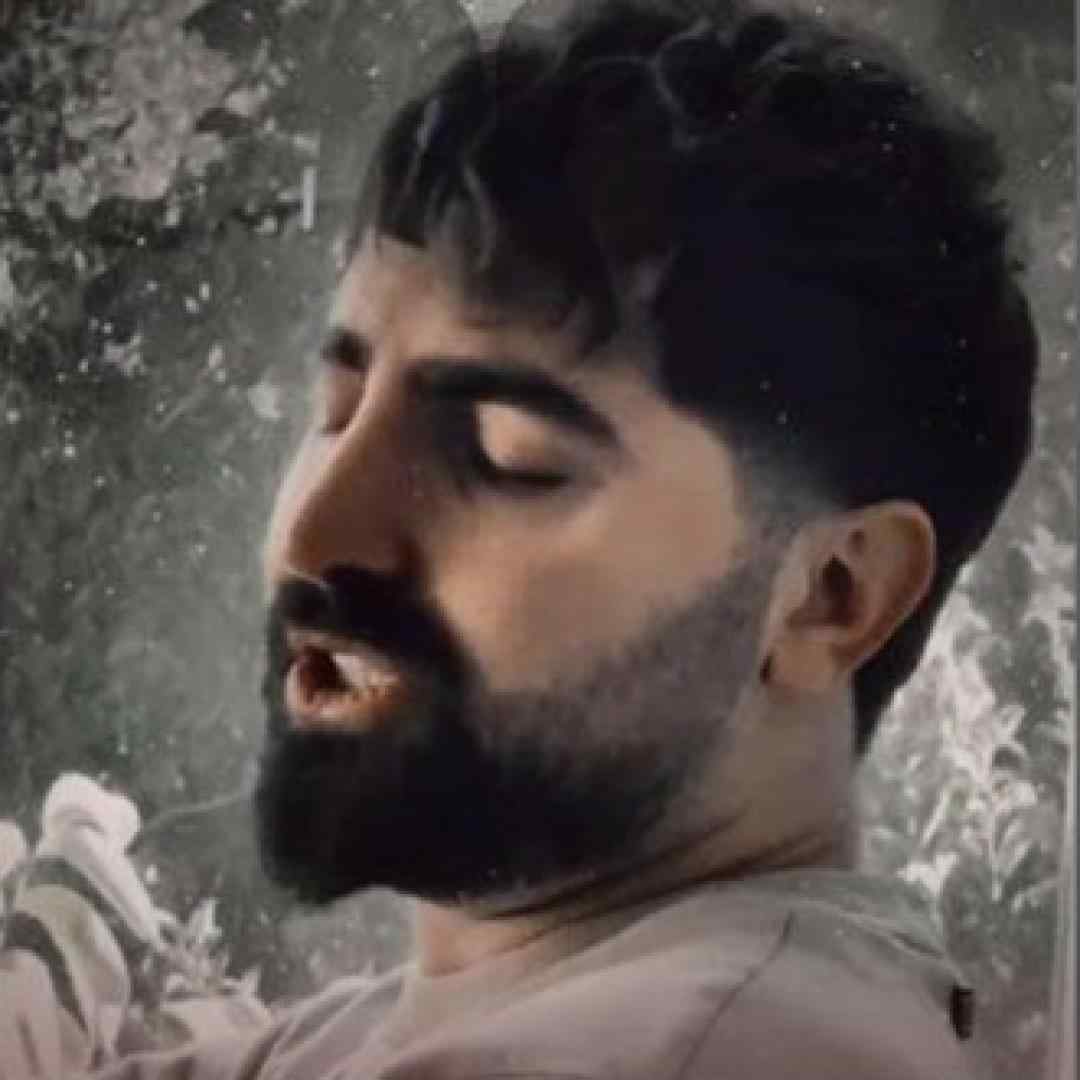 محسن نصری دور خان