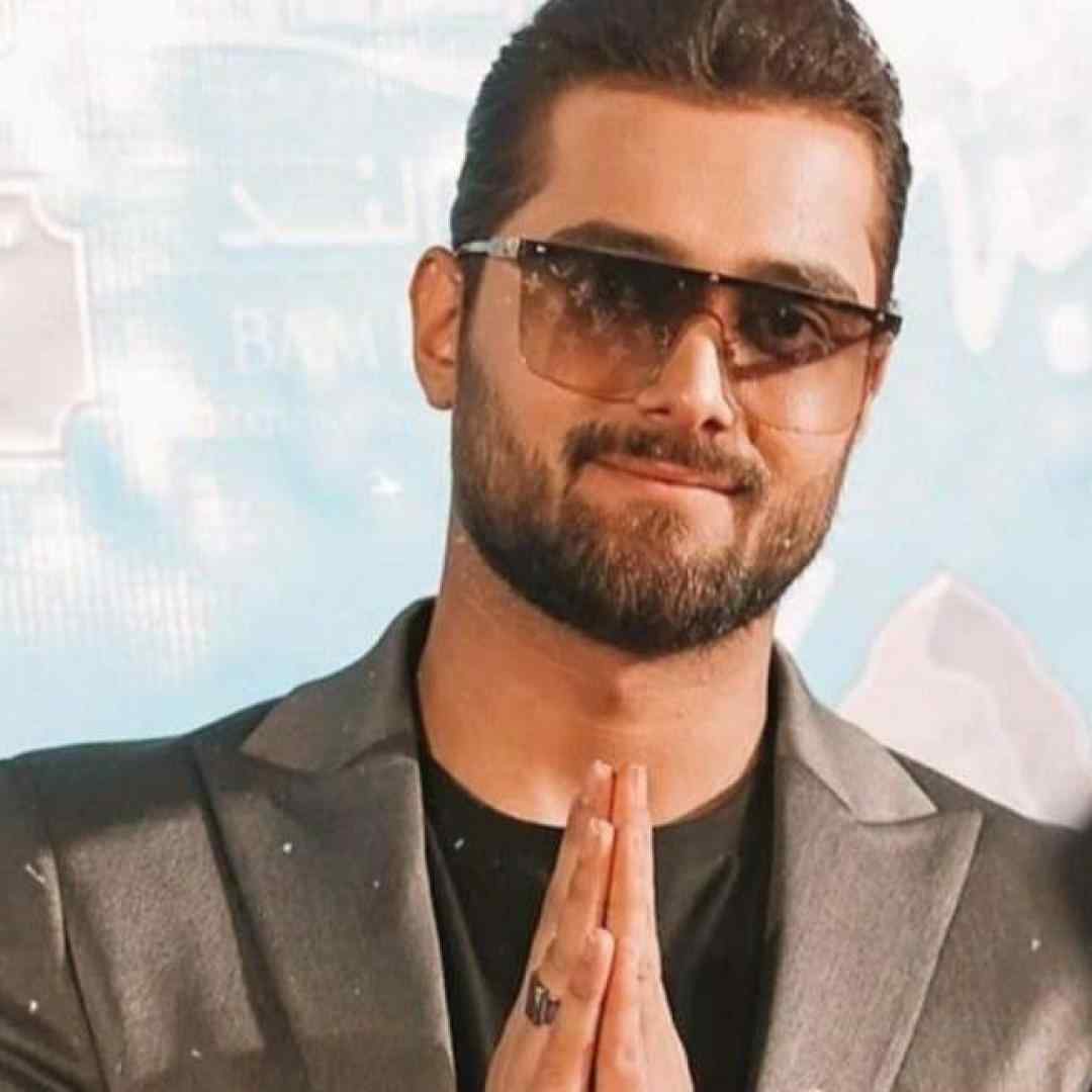 امیر مقاره یه آدم عاقل