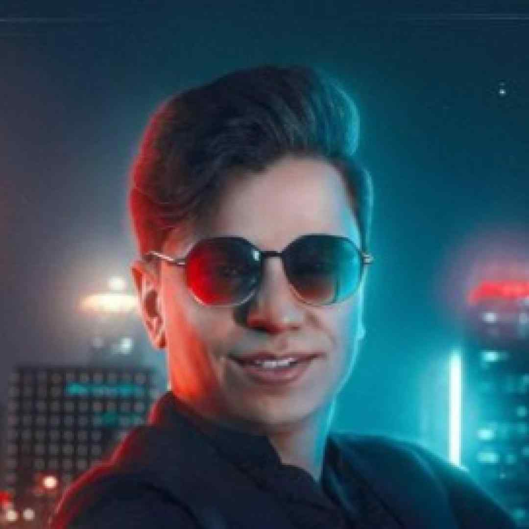 محسن ابراهیم زاده دیدم که میگم