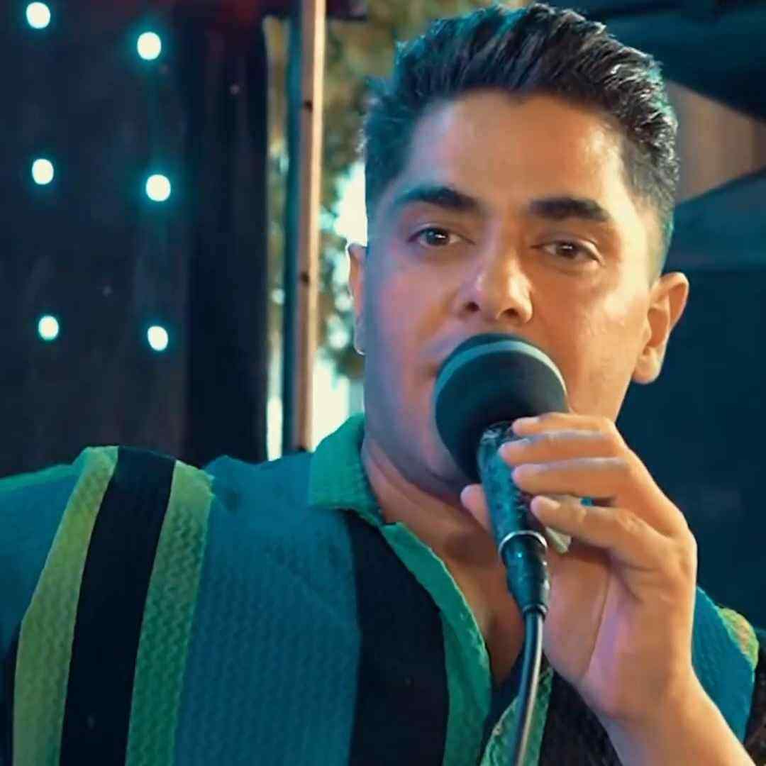 علی شرفی گریان