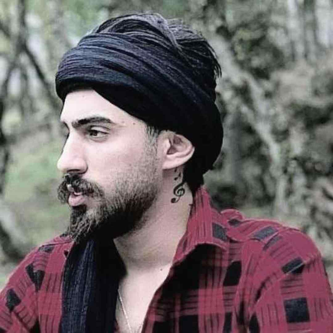 جواد امانی هیشکی به مه مثل پر و مار نوونه