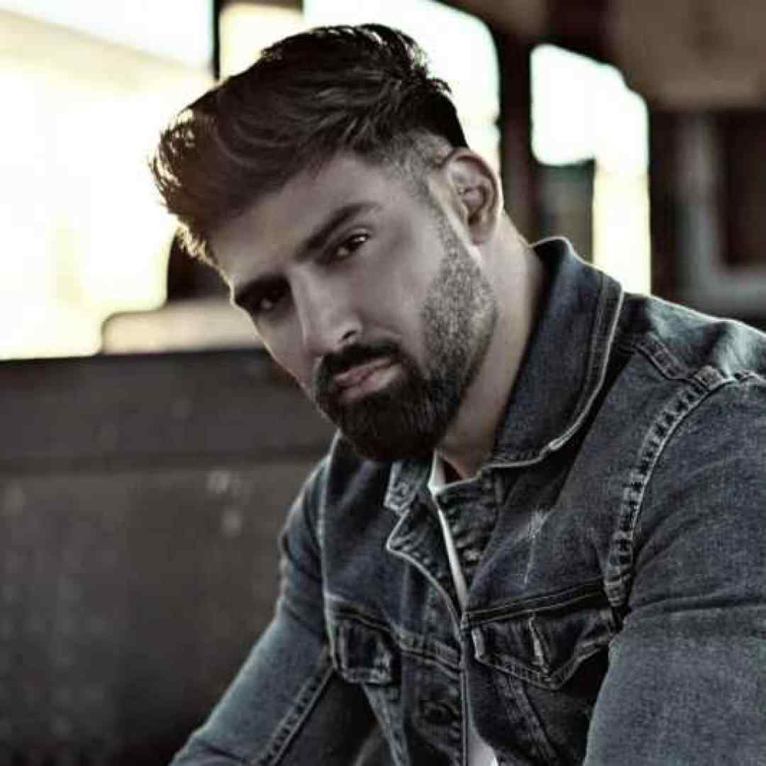 محمد محرمی مقصر منه ساده ام چی فکر کردی که میگی