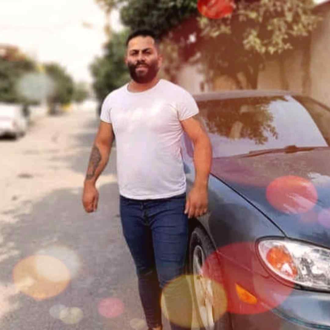 محمد اسمعلی روزی کشتی گیر بیمه پلنگ ایرون