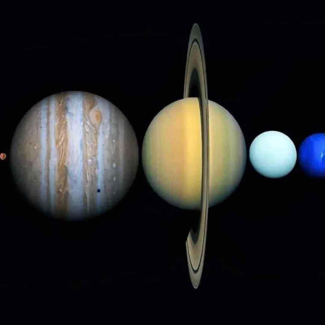 آخ چشات چقدر ماهره این جونم میخواد در بره با صدای زن