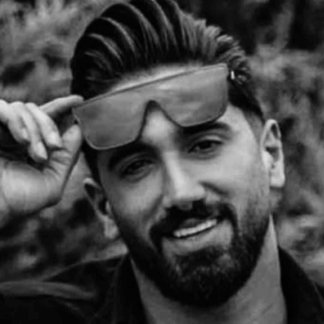 جواد عباسی ناز داینی