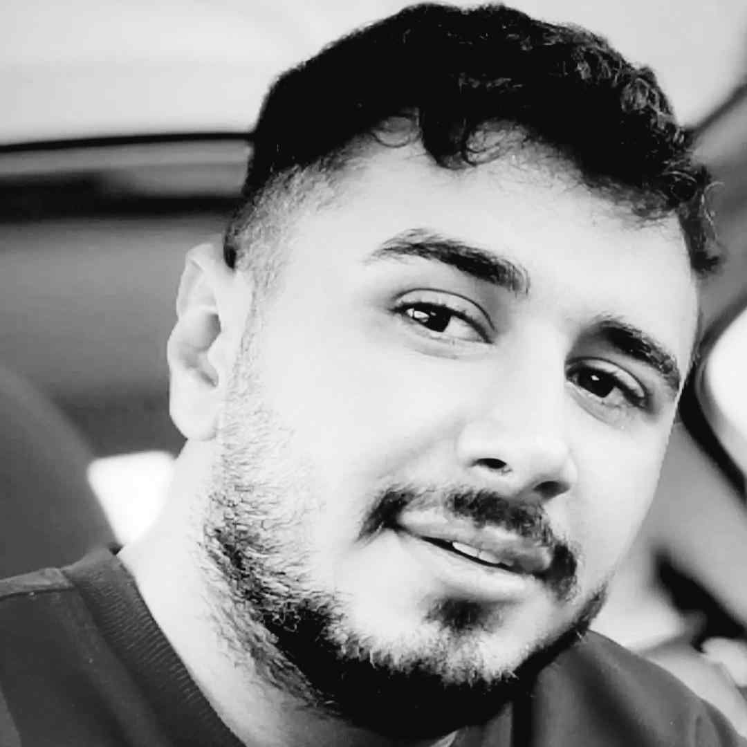 سینا پرهیز نه برا برایی کیدن نه خدا خدایی