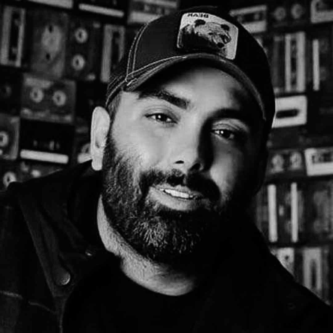 مسعود صادقلو کاش جنگ نشه