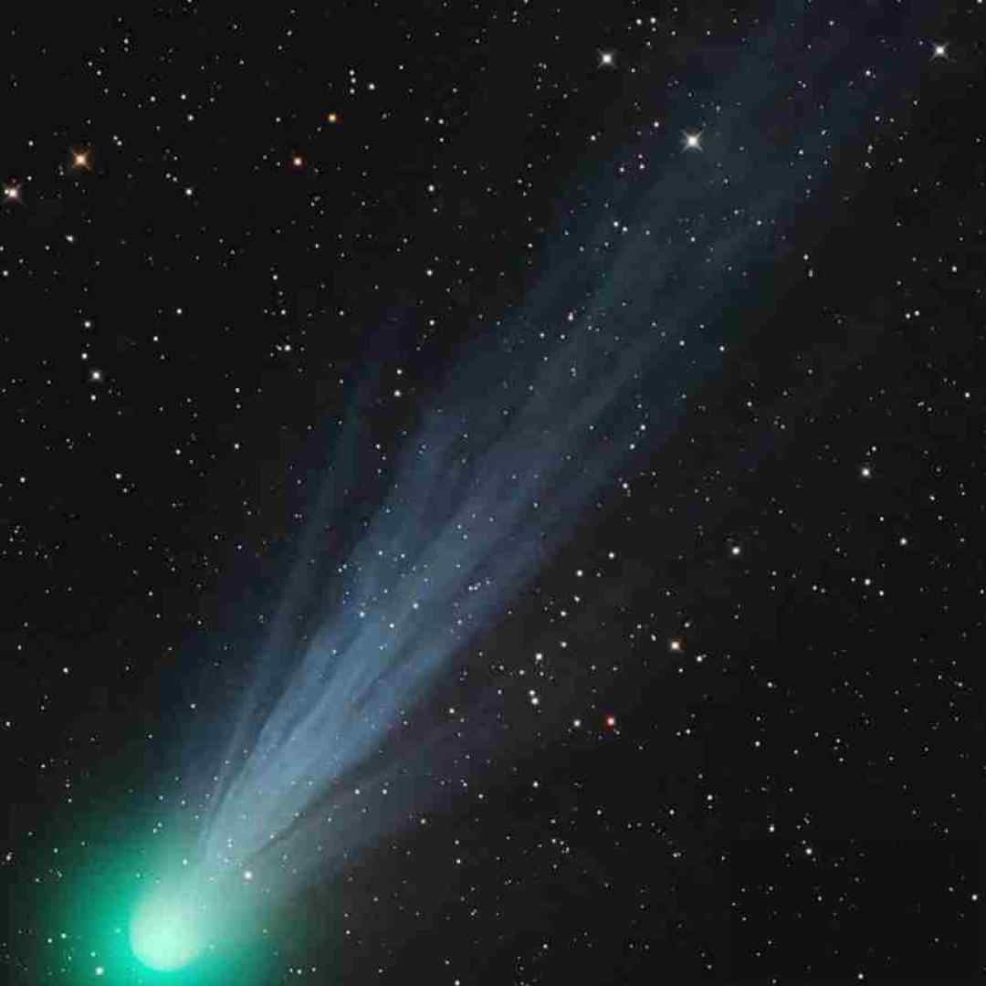  دلم از دنیا گرفته شب من مهتاب نداره روز من بی تو