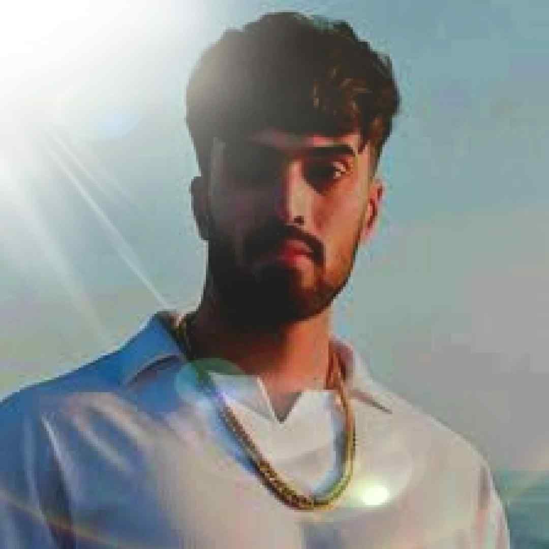 علی رستمیان قاضی حکمم و صادر کن