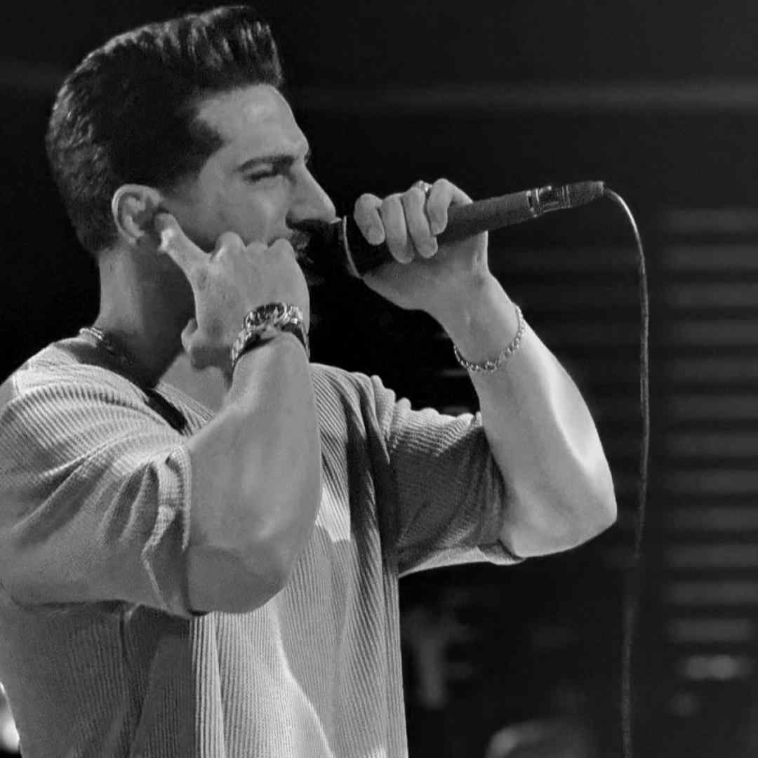 محمد کجوری ته سر می ره کی شونه کنه - ورژن لایو