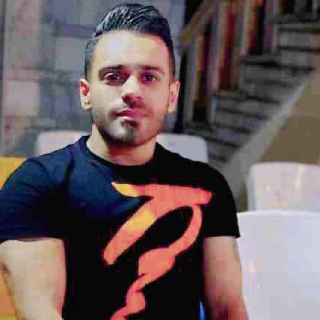 مهرداد پازواری ریکا زانتیا سواره بمیرم