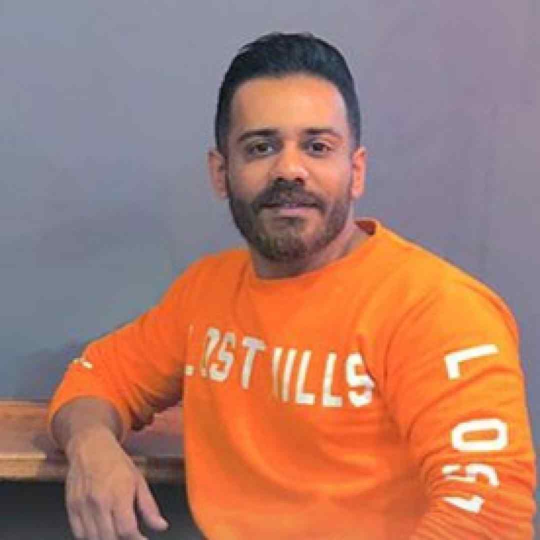 مهرداد پازواری وقتی که مستمه مه کله کار نکنه