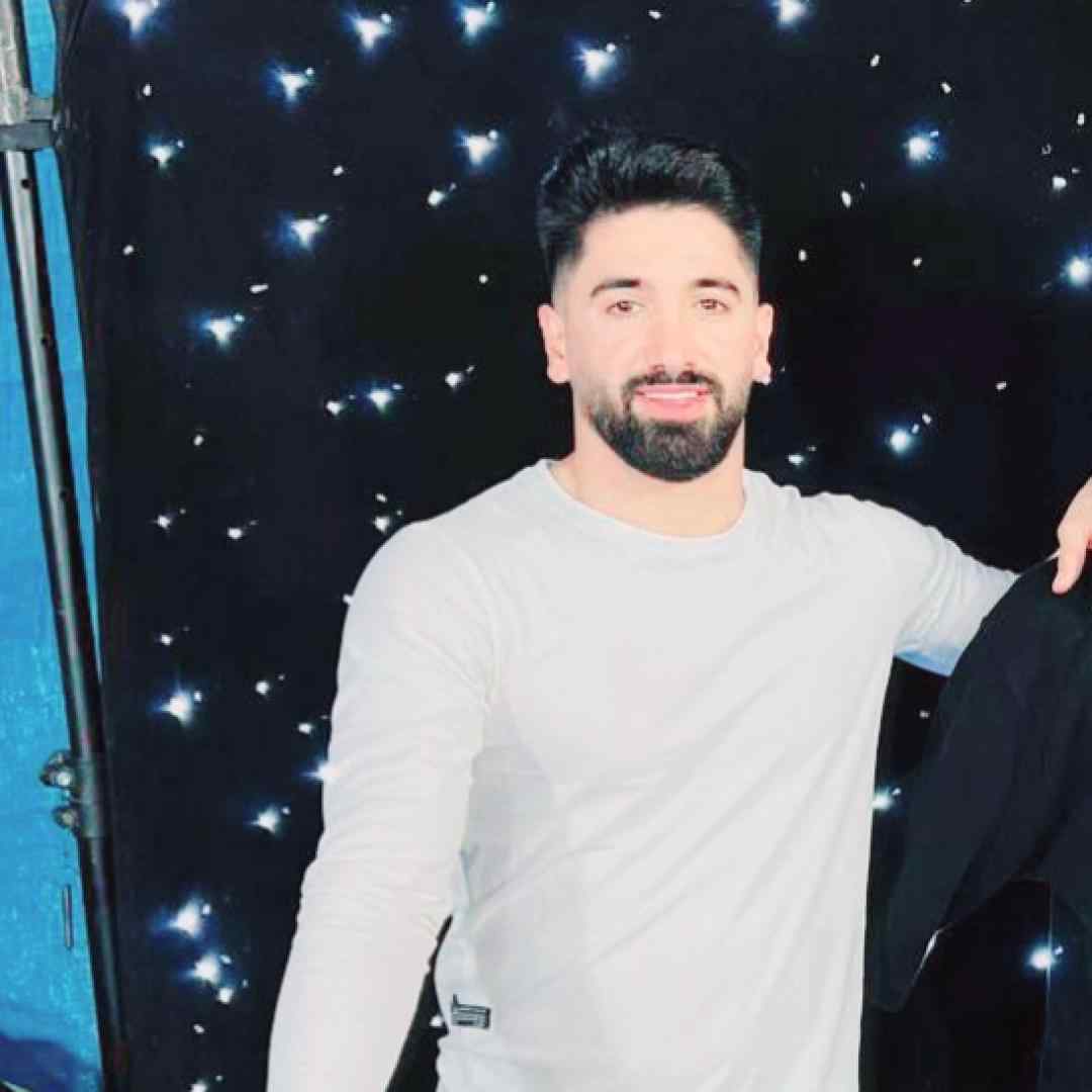 جواد عباسی سی بی رنگ آبی