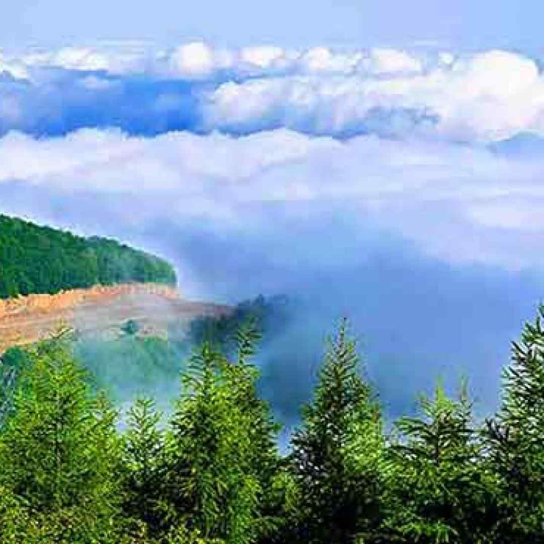 آسمون اخماتو وا کن آبی شو