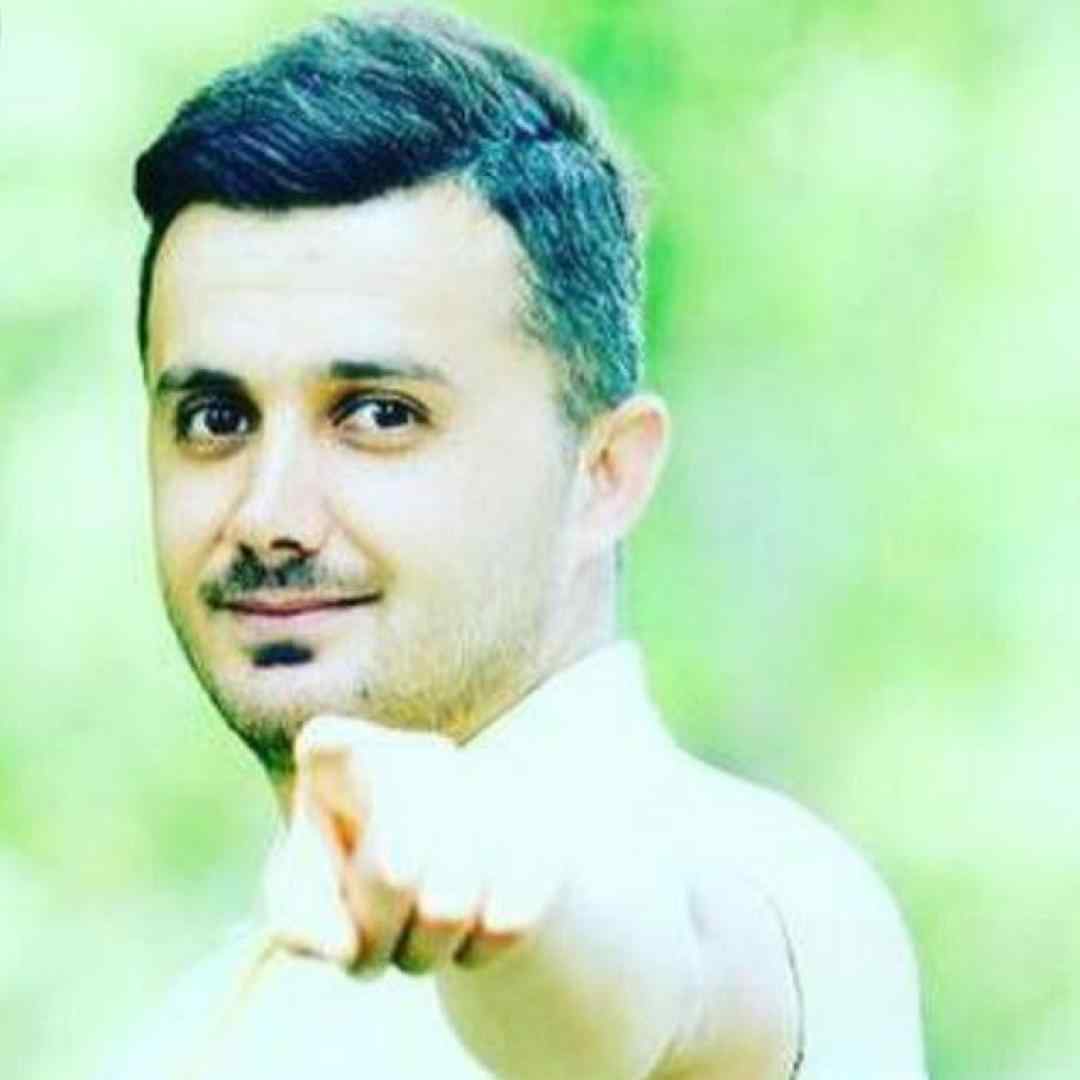 ابی عالی پیرمردی