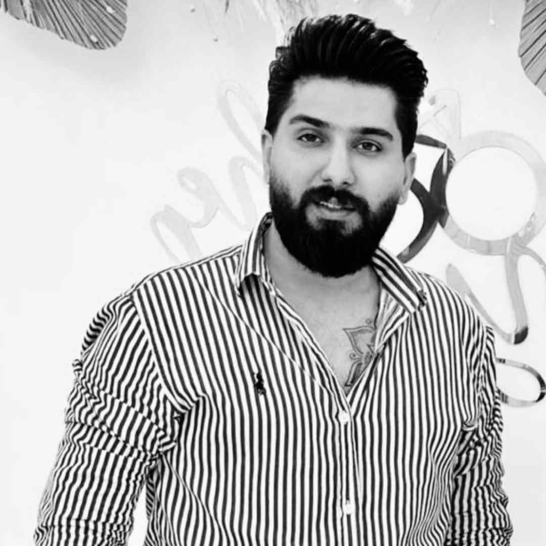 مجید احمدی کاریزما