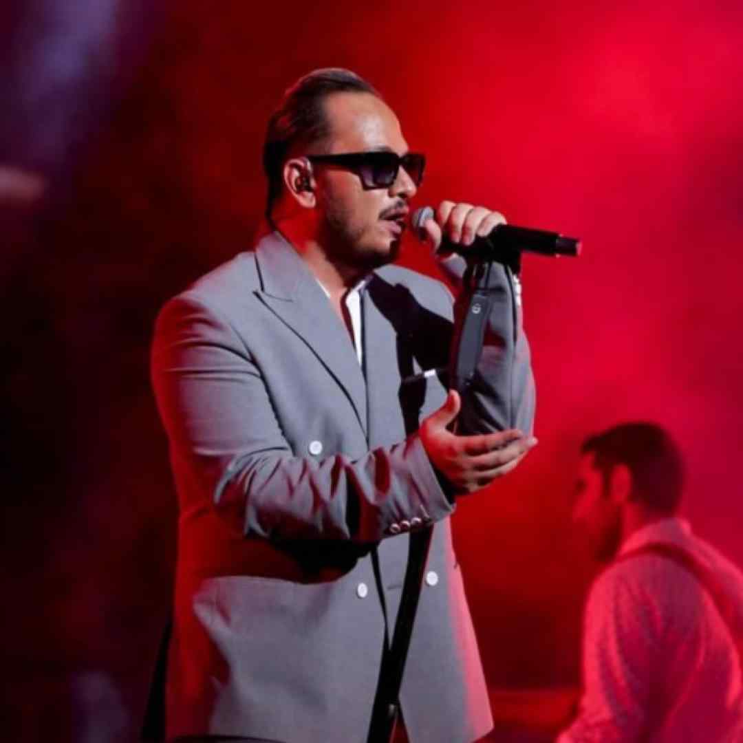 اشوان همه جا حرف از تو تبریک میگم عشق من