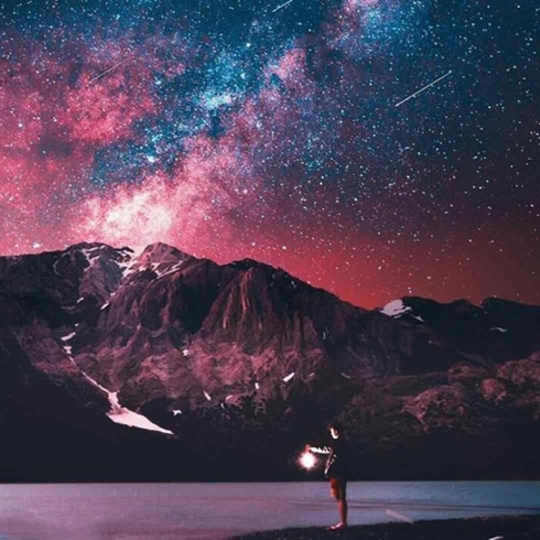 افغانی دختری قالیبافم خوب و رنگی میبافم