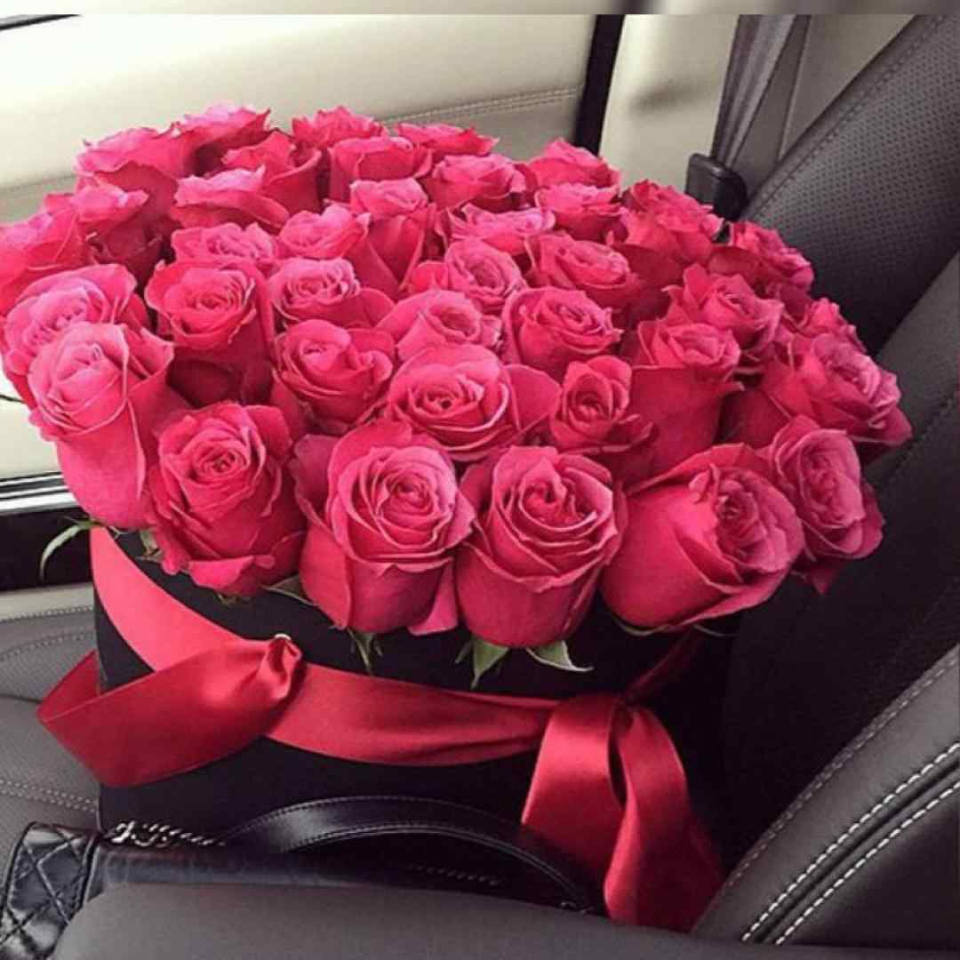  سنگ فرش خیابونارو گل کردم برات با صدای پسر بچه