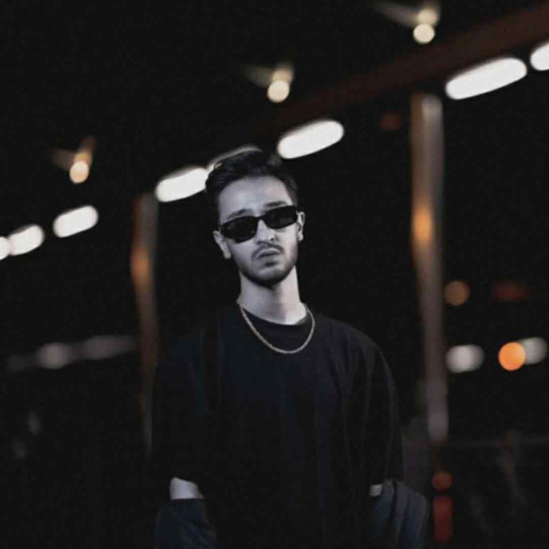 مستر کیارش اصلا بذار بارون بگیره کل بدیارو چشات ببینه