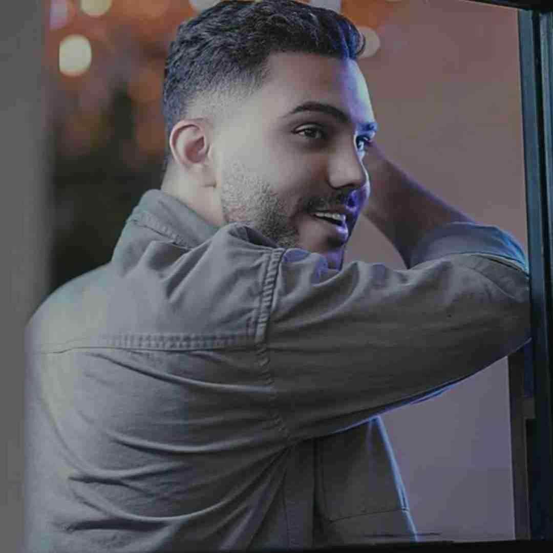 پیام عباسی بلوند