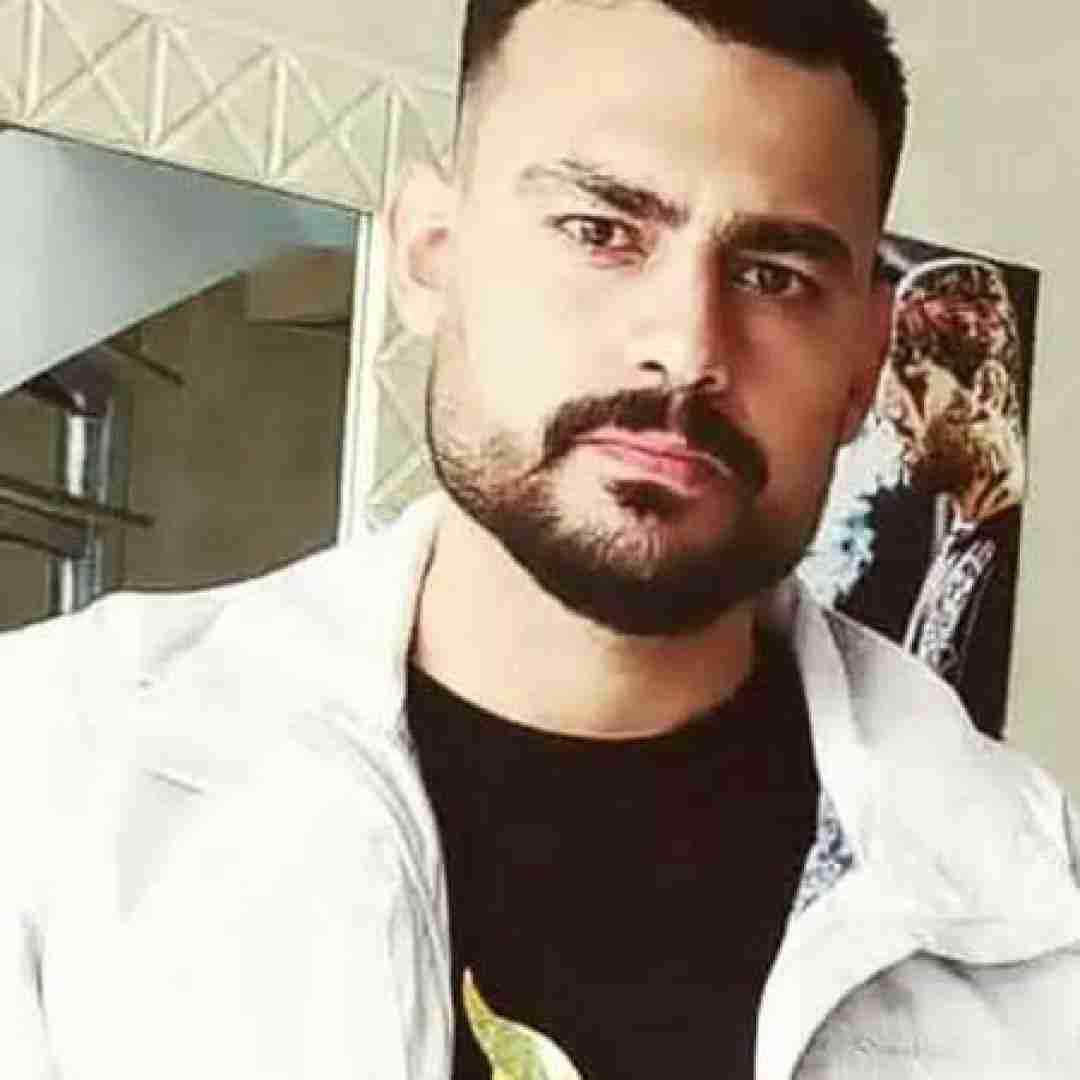 روح الله کرمی عشق تو جور خیون شهید و بان مینه