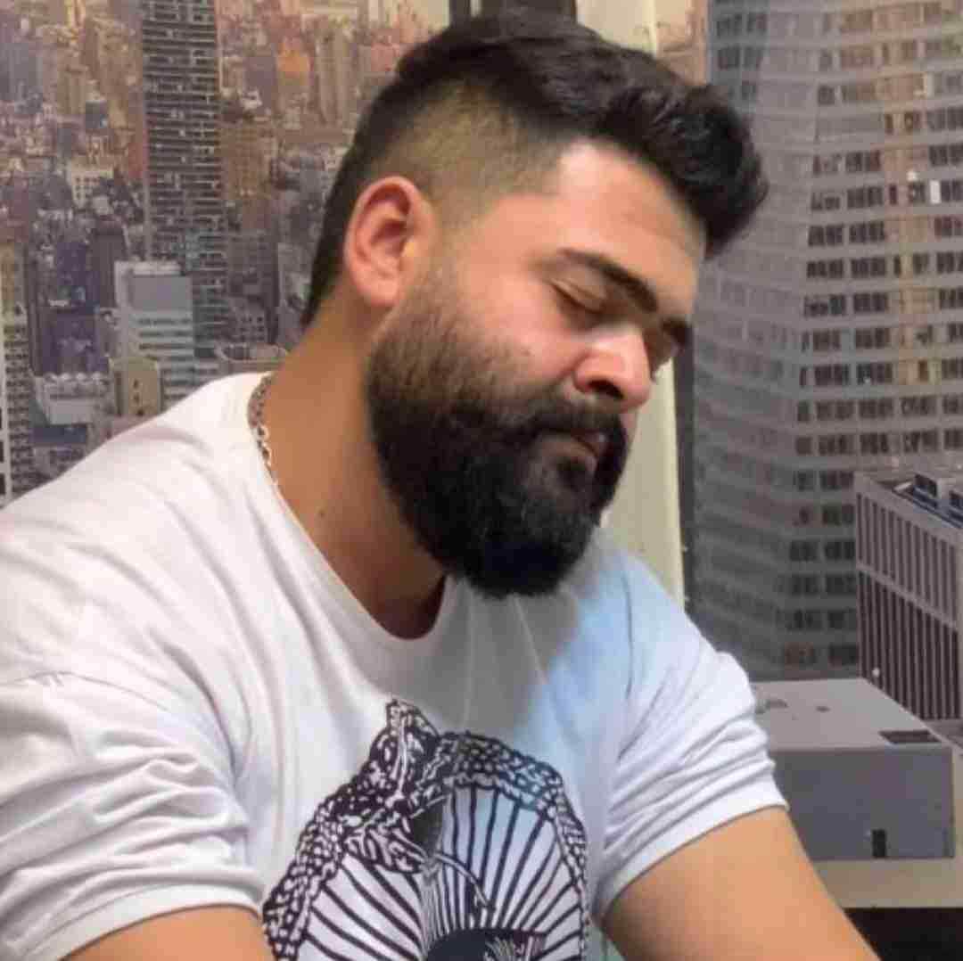 علیراد بی تو یعنی تاریکی به کام عشقو نمیخونی