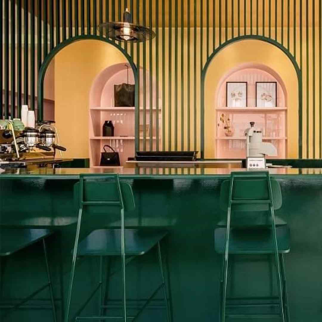 حاج خانم بیا تا با هم یه کارایی صورت بدیم