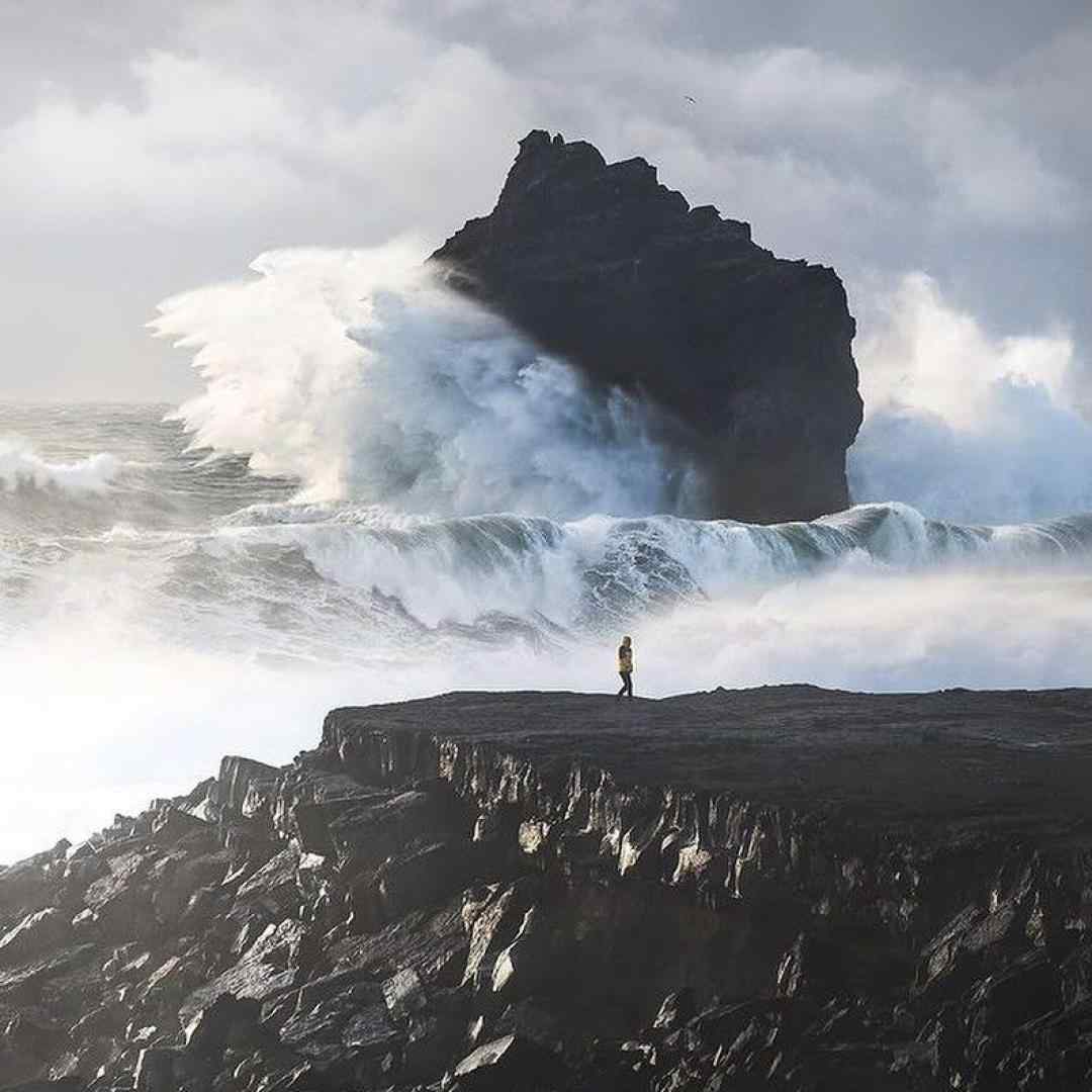  من مجنونتم تو اون لیلیه باش تو دنیا کیه با صدای زن