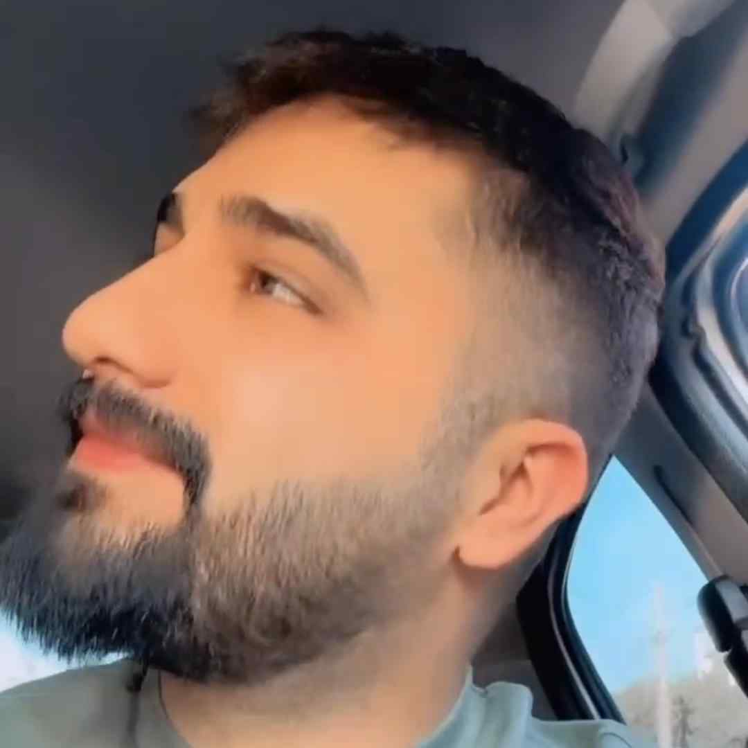 محمد امیری اسمت قسم ﺳﺨﺘﻢ ﮔﺮه ﺧﻮردی ﺑﻪ ﺑﺨﺘﻢ