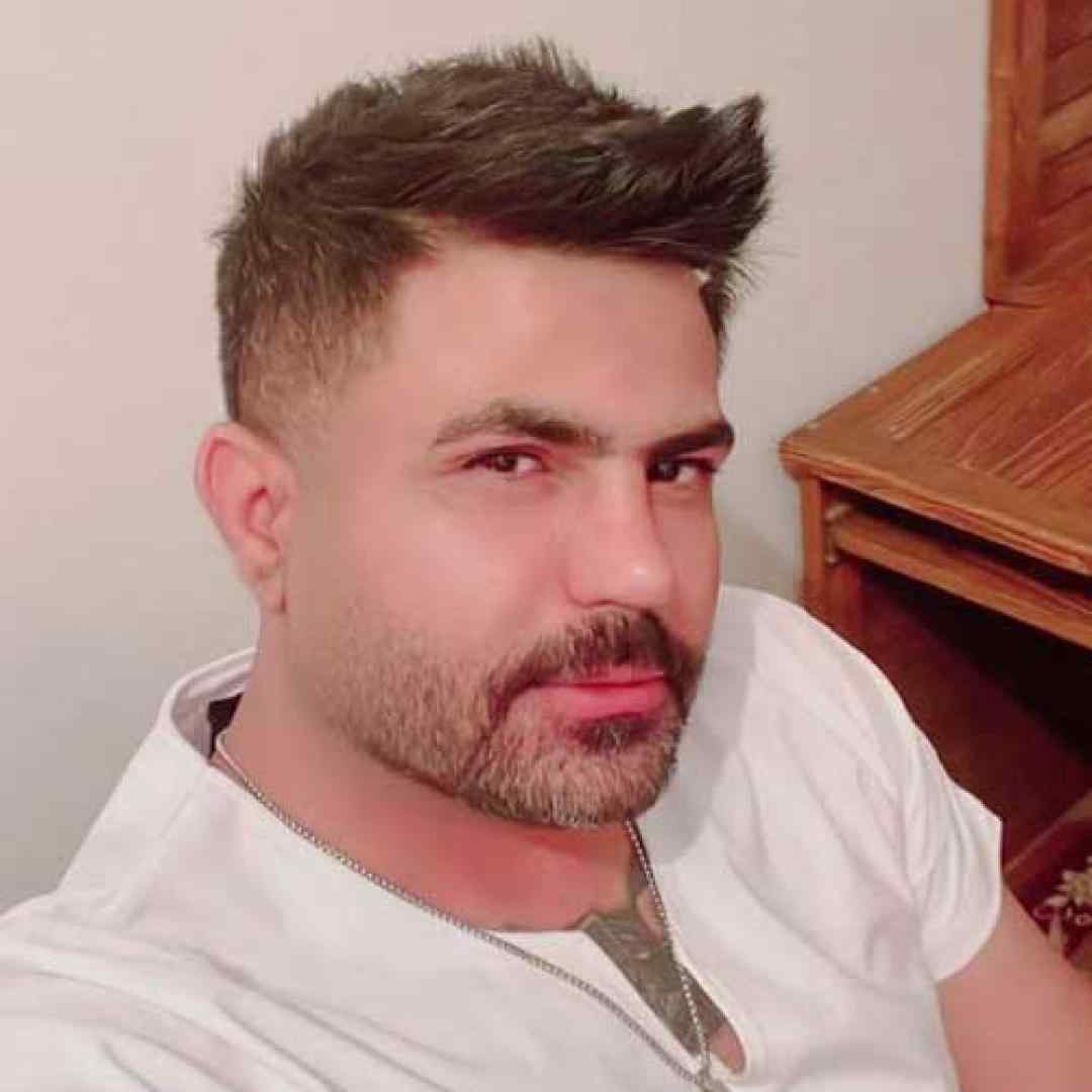 احسان عالی نژاد ﻧﺪﻳﺪم دﻟﺴﻮز ﺗﺮ از ﺳﻴﮕﺎر وﻳﻨﺴﺘﻮن