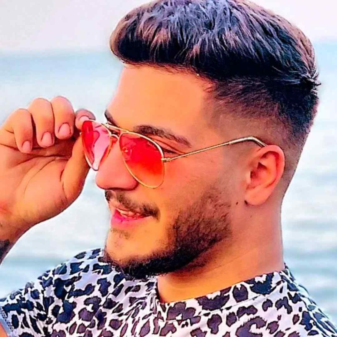 آرمین برمایه دم به دیقه هر دفعه جور هوا