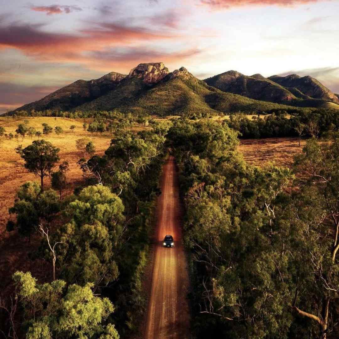 دینله بو شارکیم سانا دینله با رفیقام - ترکیبی