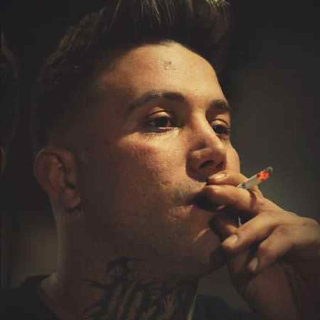 علی احمدیانی رفیق بی مرام من عزیز نیمه راه من