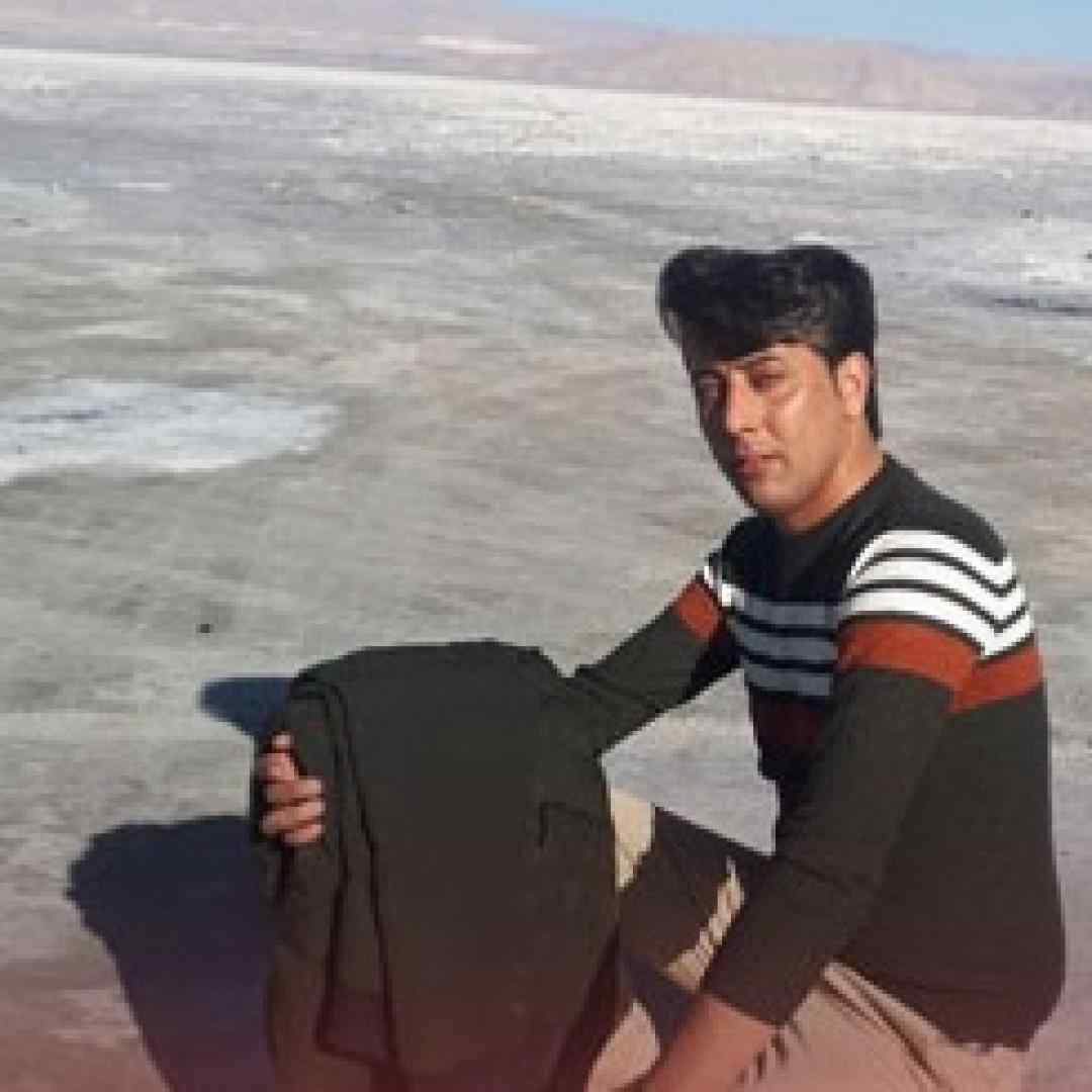 سعید کریمی سیگار خوبه ولی اندازه داره بلال آخی بلالم