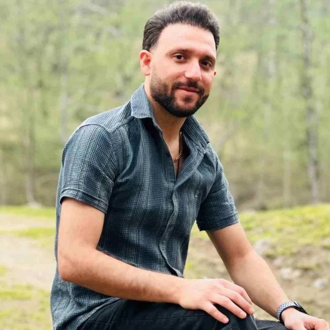 مصطفی ابراهیمی یه روزی یه جایی یه دل شکوندن یکی عاشقم شد