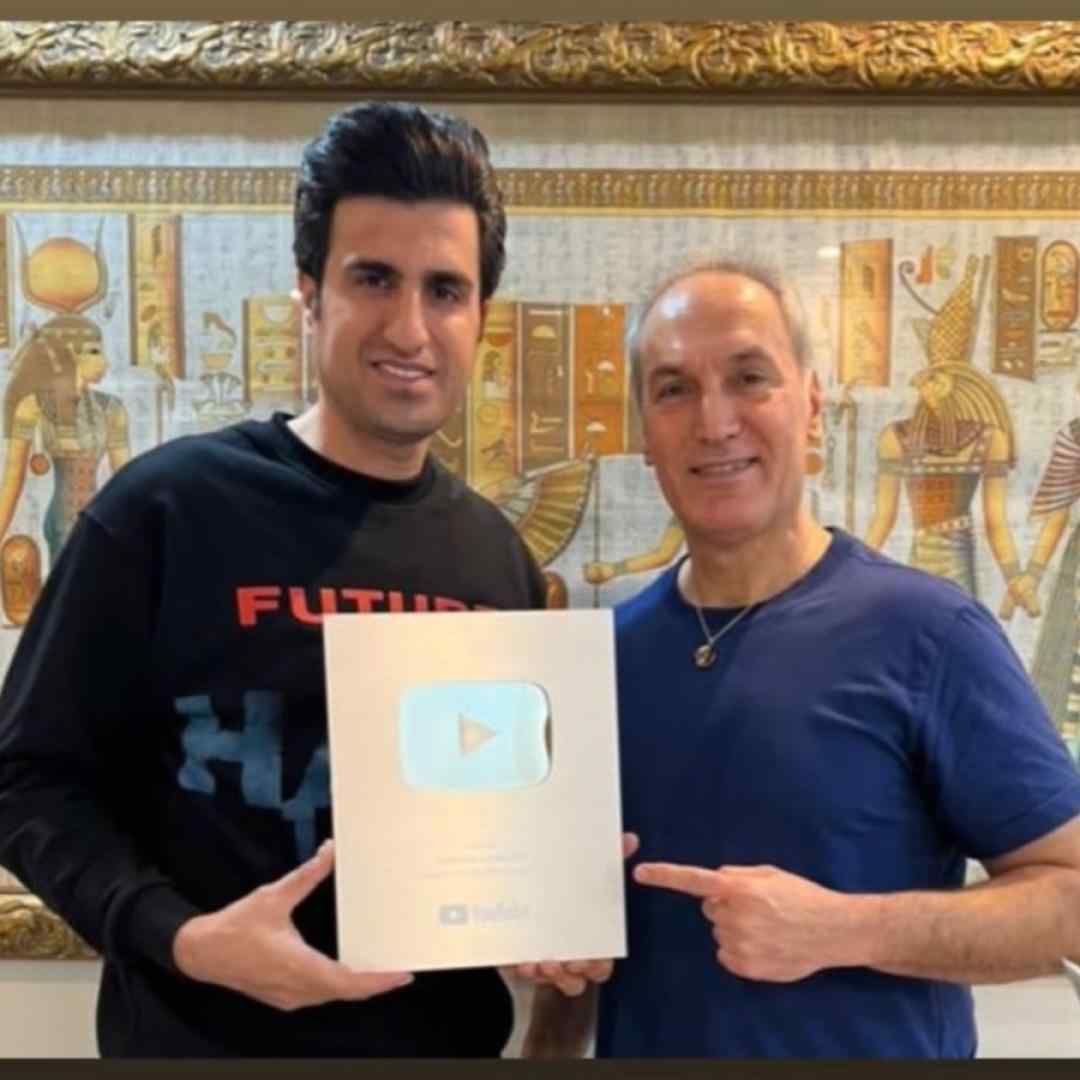 محسن لرستانی میرم این بار روی حرفام وایمیسم من