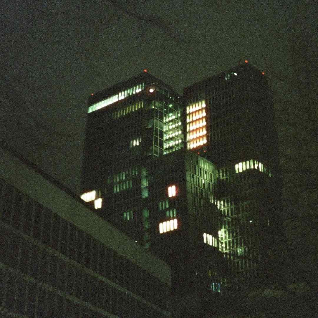  لعنت به اون شب که تو گفتی من دیگه بر نمیگردم با صدای دختر