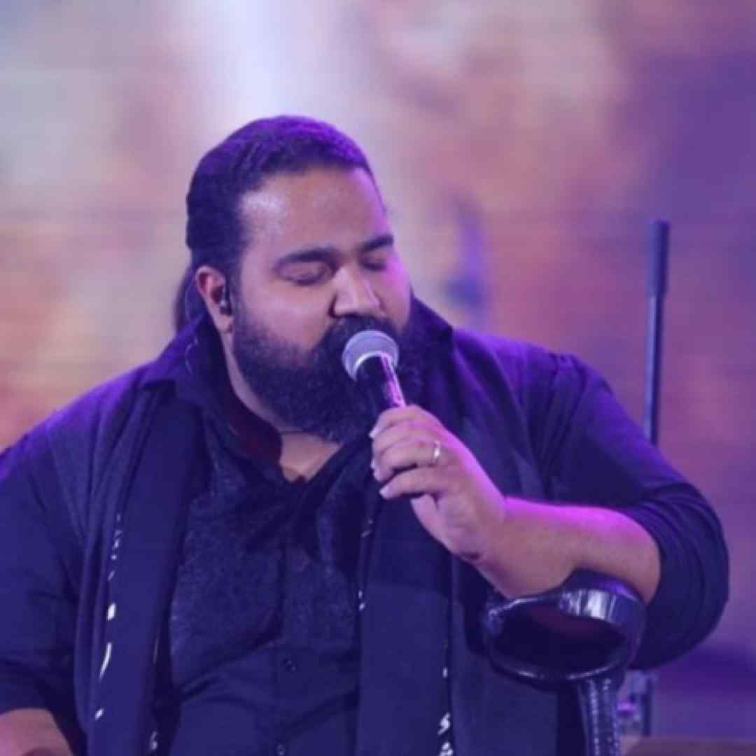 رضا صادقی تنها موند دلم رفتم و جا موند دلم