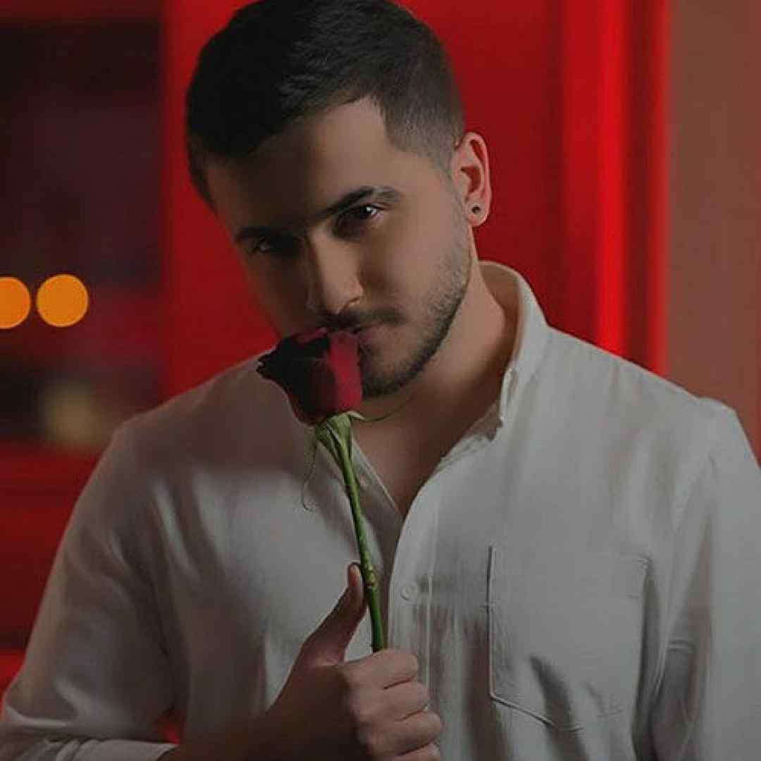 عرشیاس باشه اصلا حق با تو هر دفعه که دعوا شد