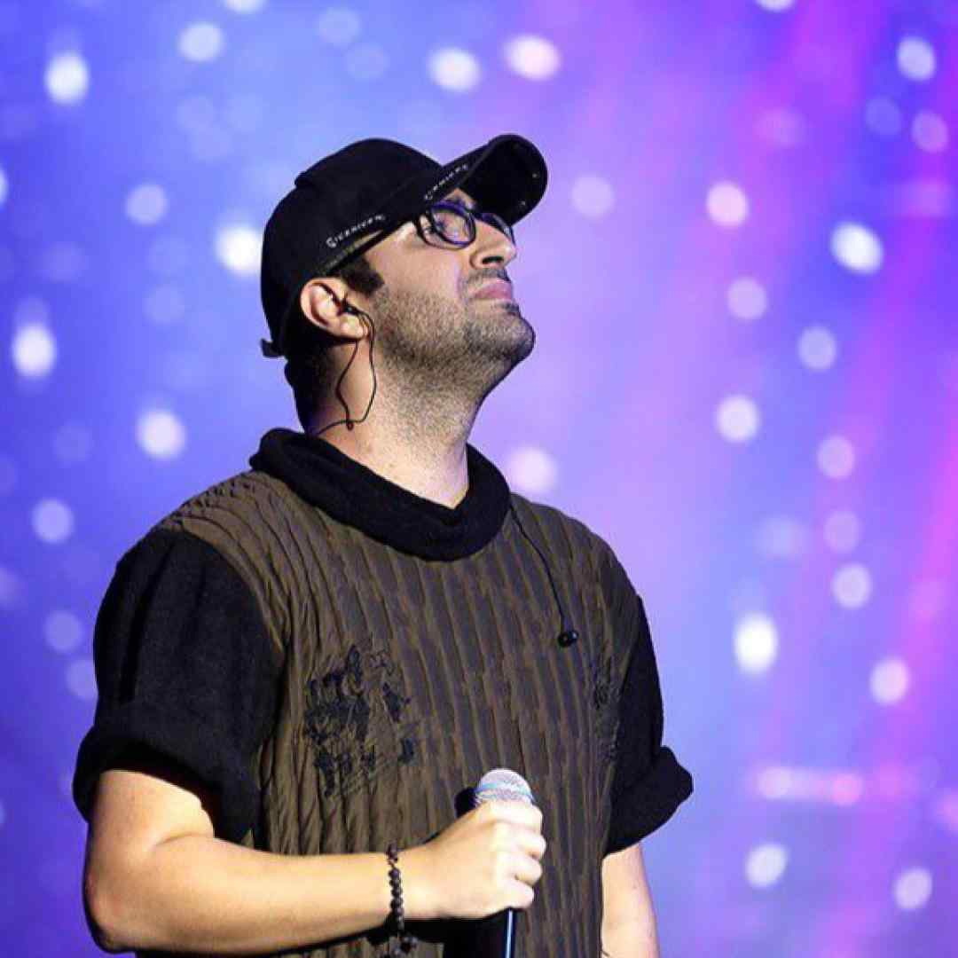 مهدی جهانی تو منو رو به روت دیدی ازم اسممو پرسیدی