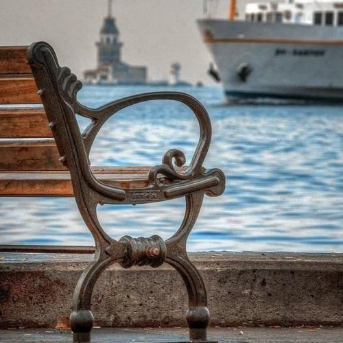 سرحالم هنوز از خونواده تا رفیق بد حسابم