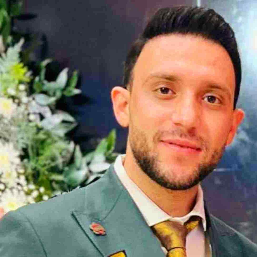 مصطفی ابراهیمی آه دﻧﻴﺎ ﭼﺮا اﻳﻨﮕﻮﻧﻪ ﺑﺎ ﻣﻦ ﺑﺪی