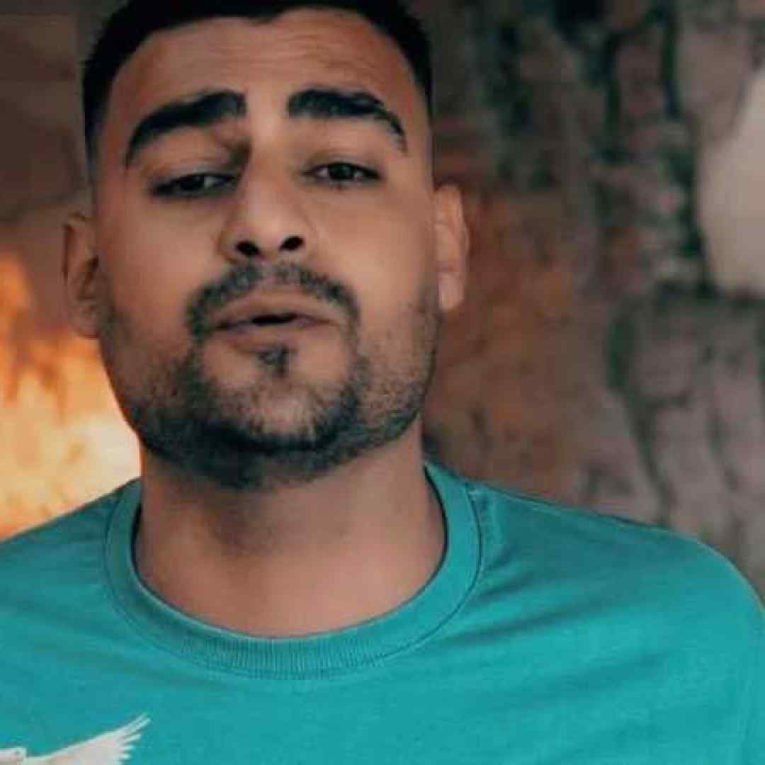 روح الله کرمی او سگ مصبه نزار رو بی صدا